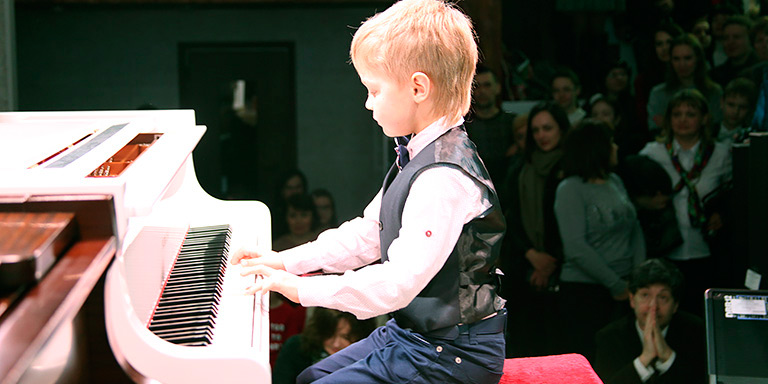 Концертні зали конкурсу PIANO.UA